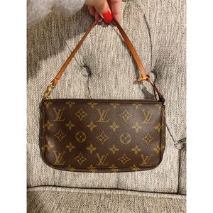 ❌SOLD❌Louis Vuitton Vintage Pochette Accessoires